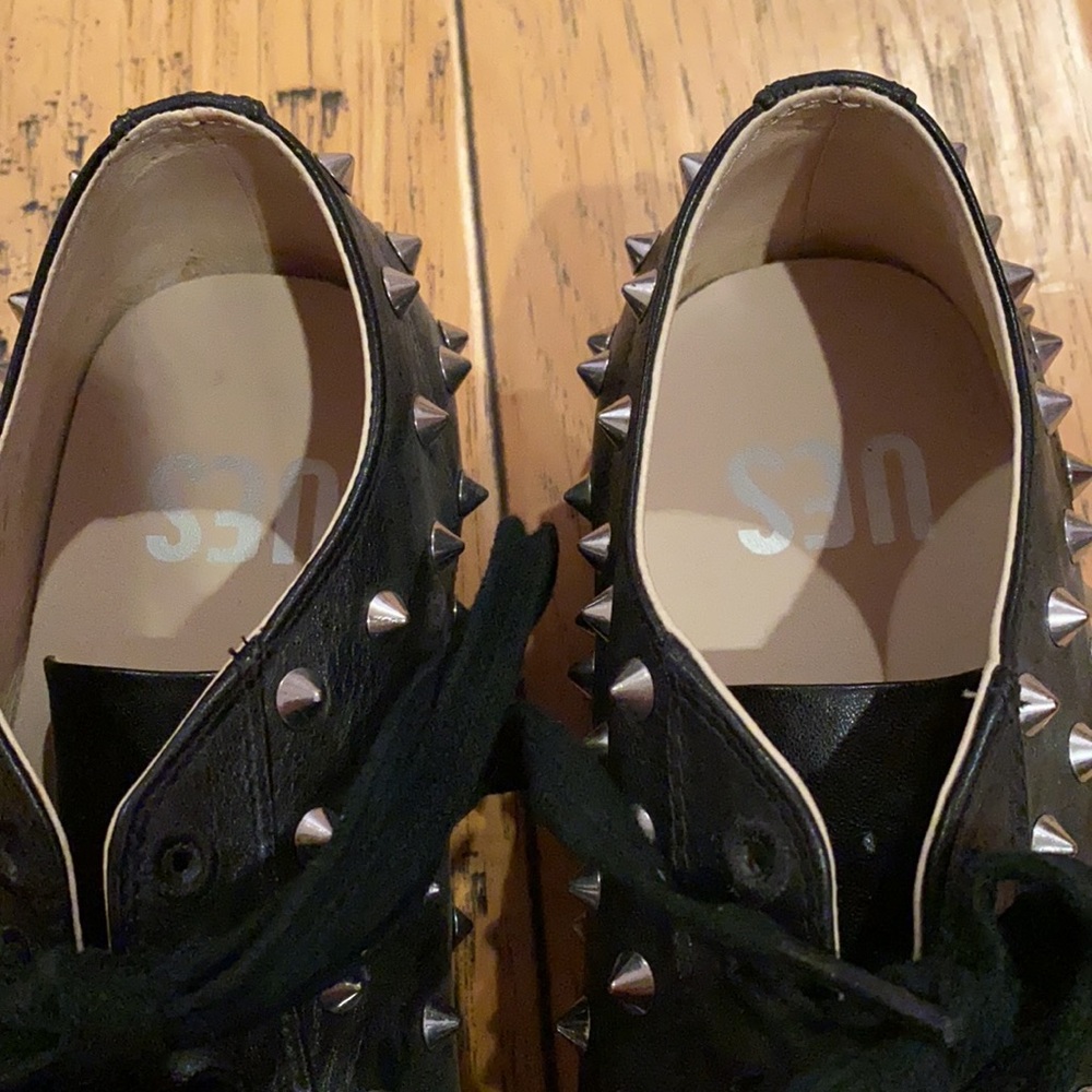 Rock And Roll Sneakers - image 4